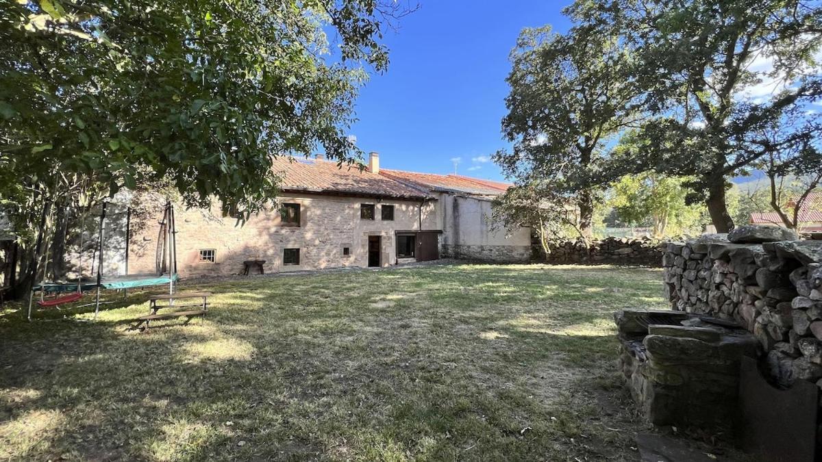 La Casa De Celada Villa Celada de Los Calderones Exterior foto