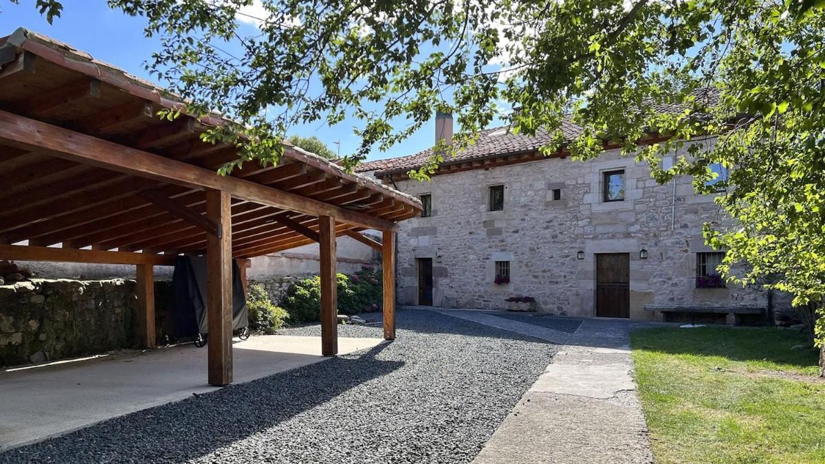 La Casa De Celada Villa Celada de Los Calderones Exterior foto